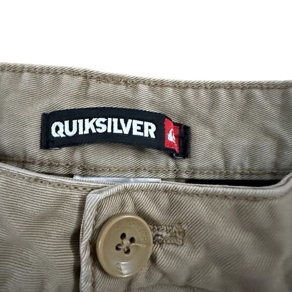 Quiksilver ~ Mens Tan Chino Shirts ~ size 36 ~ 4 pocket ~ black leather tab - Picture 11 of 11